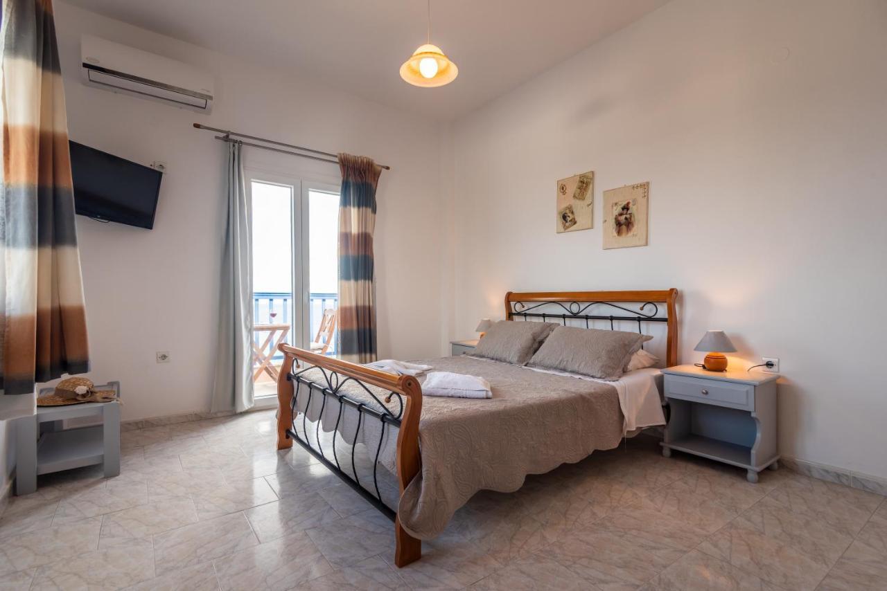 Polyegos View Hotel Pollonia Ngoại thất bức ảnh