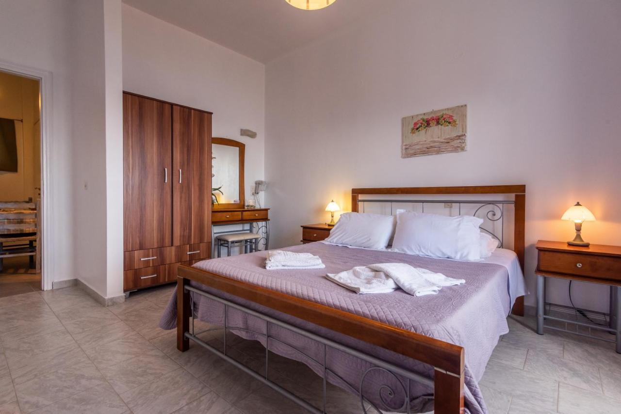 Polyegos View Hotel Pollonia Ngoại thất bức ảnh